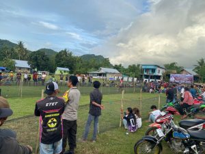 Kearifan Lokal Terjaga, Karapan Ayam di Sapugara Bree Berlangsung Aman