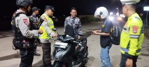 Patroli KRYD Polsek Pelabuhan Poto Tano Intensifkan Operasi Lilin Rinjani 2025 Patroli KRYD Polsek Pelabuhan Poto Tano Intensifkan Operasi Lilin Rinjani 2025