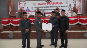 Bupati Sumbawa Barat Sampaikan LKPJ 2025, Paparkan Capaian Pembangunan Daerah Bupati Sumbawa Barat Sampaikan LKPJ 2025, Paparkan Capaian Pembangunan Daerah