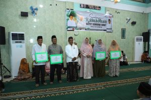 Safari Ramadhan 1447 H Di Maluk: Bupati Ingatkan Pengelolaan Sampah Terintegrasi dan Masa Depan Tenaga Kerja Safari Ramadhan 1447 H Di Maluk: Bupati Ingatkan Pengelolaan Sampah Terintegrasi dan Masa Depan Tenaga Kerja