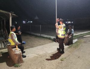 Patroli Dialogis Polsek Taliwang, Warga Batu Putih Diimbau bersama Cegah Gangguan Kamtibmas