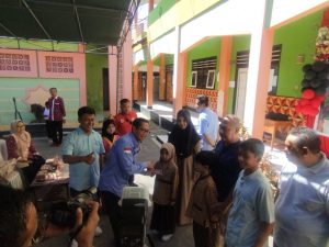 Pencanangan Program JAWARA, Bupati Amar Tegaskan Pentingnya Penguatan Perlindungan Administratif bagi Anak Pencanangan Program JAWARA, Bupati Amar Tegaskan Pentingnya Penguatan Perlindungan Administratif bagi Anak