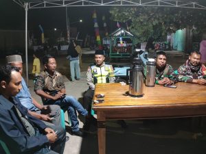 Bhabinkamtibmas Batu Putih Atur Lalu Lintas dan Jaga Kondusivitas Selama MTQ XXII Tingkat Kecamatan Taliwang