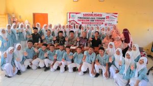 Bakesbangpol KSB Perkuat Pencegahan Radikalisme dan Terorisme Sejak Dini di Kalangan Pelajar Bakesbangpol KSB Perkuat Pencegahan Radikalisme dan Terorisme Sejak Dini di Kalangan Pelajar